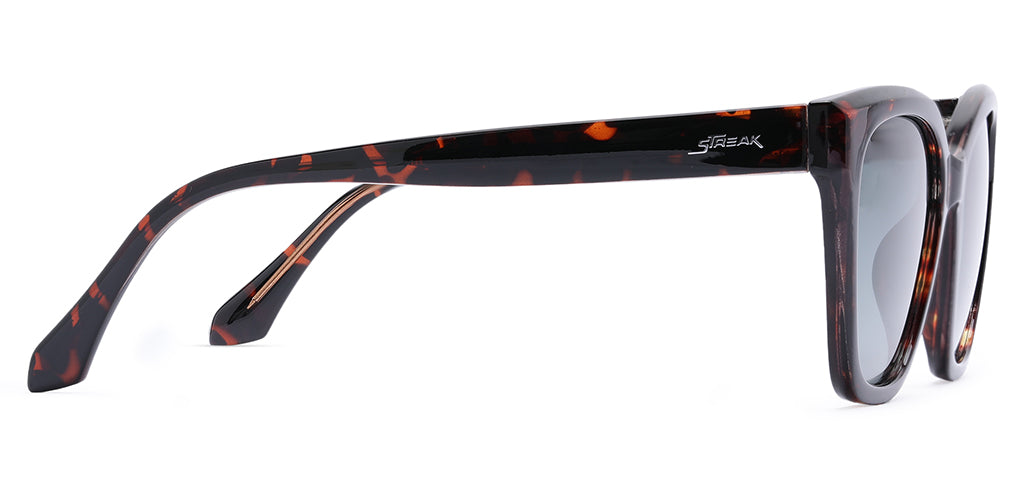 Brown_Demi_with_Green_Lens