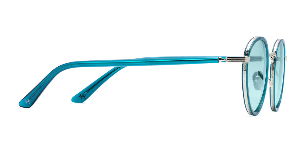 Green_with_Green_Lens