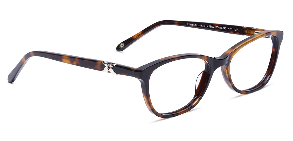 Brown_Demi_with_Demi