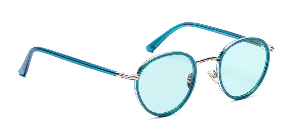 Green_with_Green_Lens