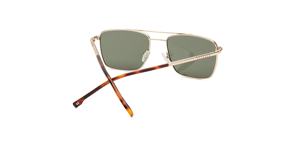 Gold_with_Green_Lens