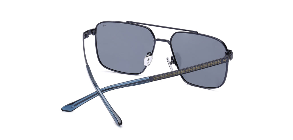 Blue_Matte_with_Grey_Lens