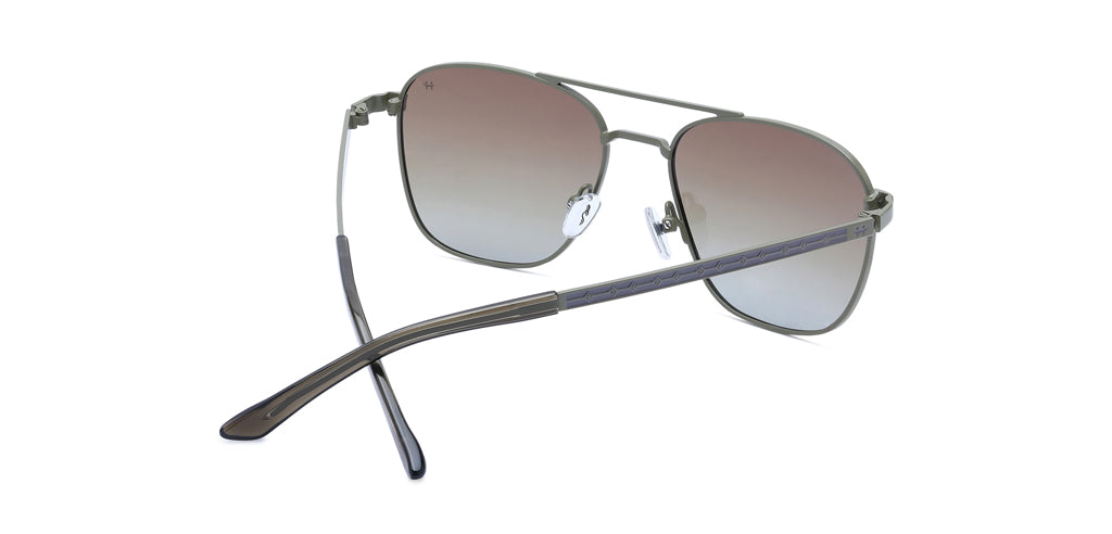 Green_Matte_with_Brown