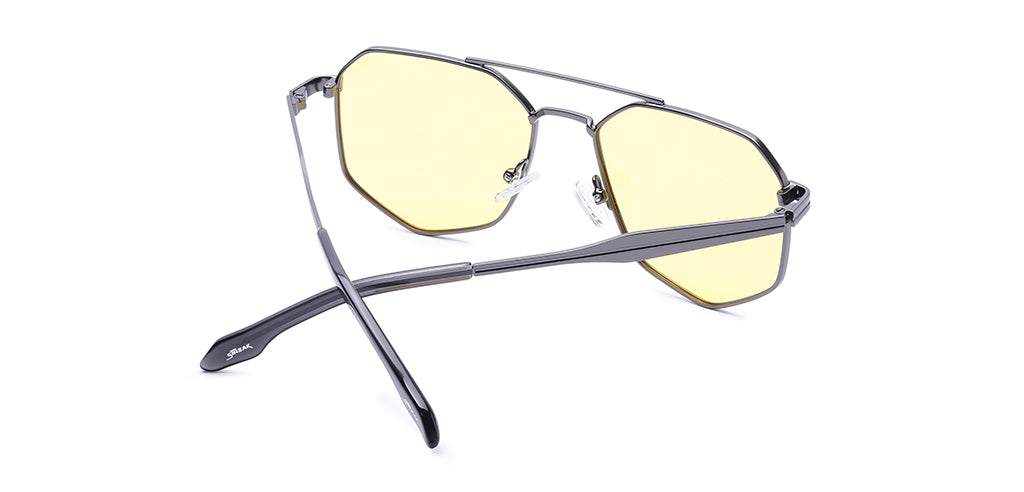 Gunmetal_Matte_with_Yellow_Lens