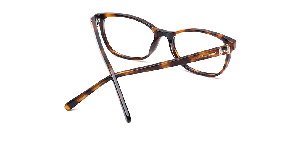 Brown_Demi_with_Demi