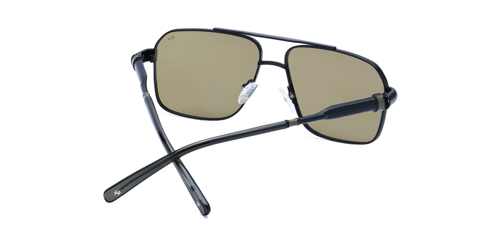 Black_Matte_with_Yellow_Lens