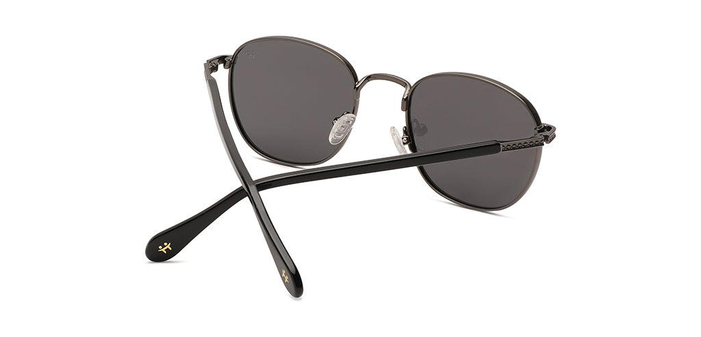 Gunmetal_Matte_with_Grey_Lens