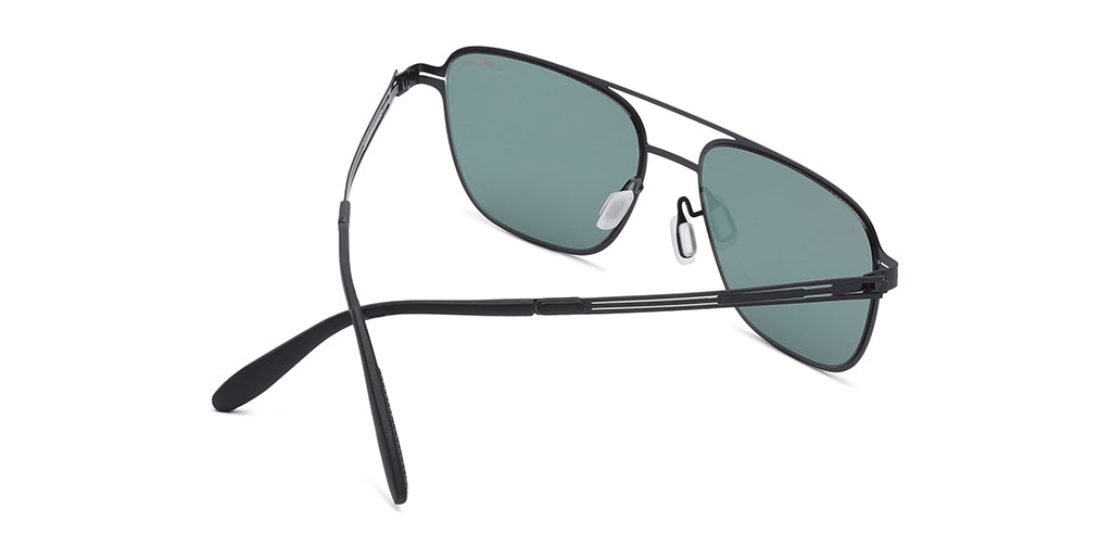 Black_Matte_with_Green_Lens