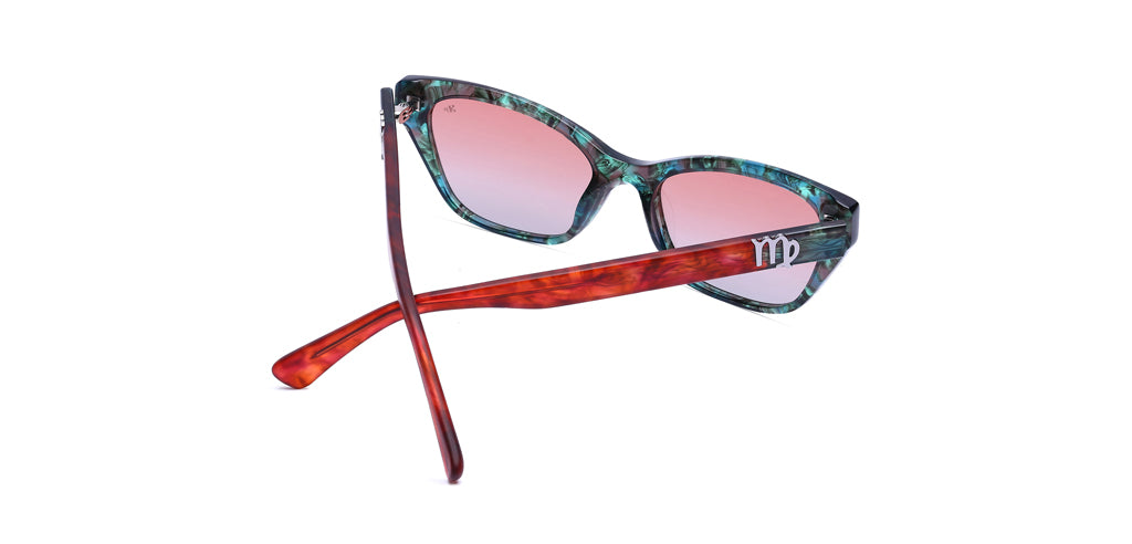 Green_Demi_with_Red_Lens