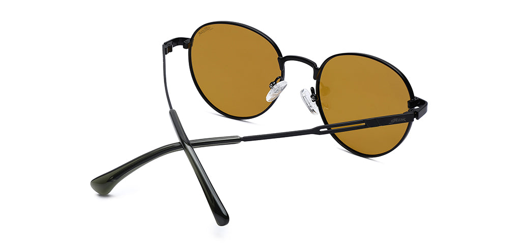 Black_Matte_with_Yellow_Lens