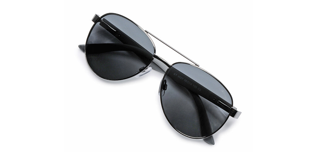 Gunmetal_with_Grey_Lens