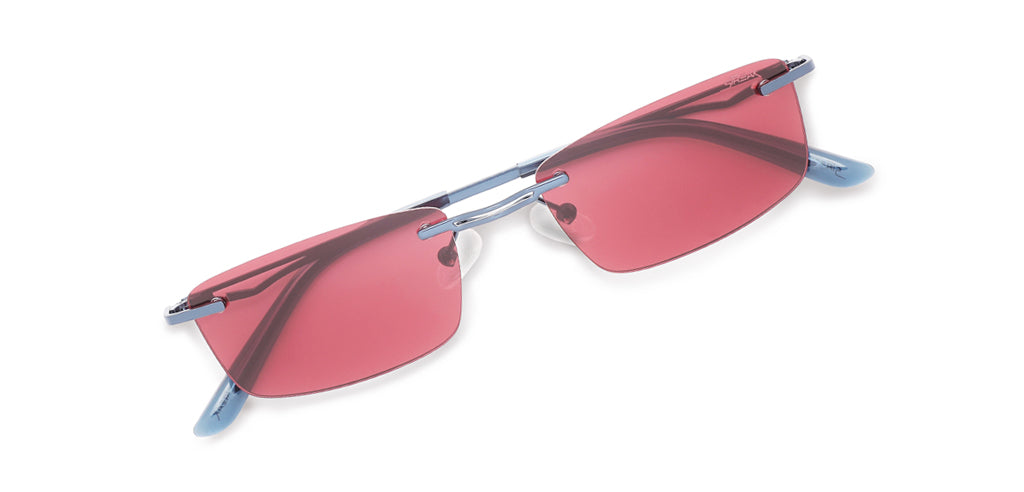 Blue_Matte_with_Red_Lens