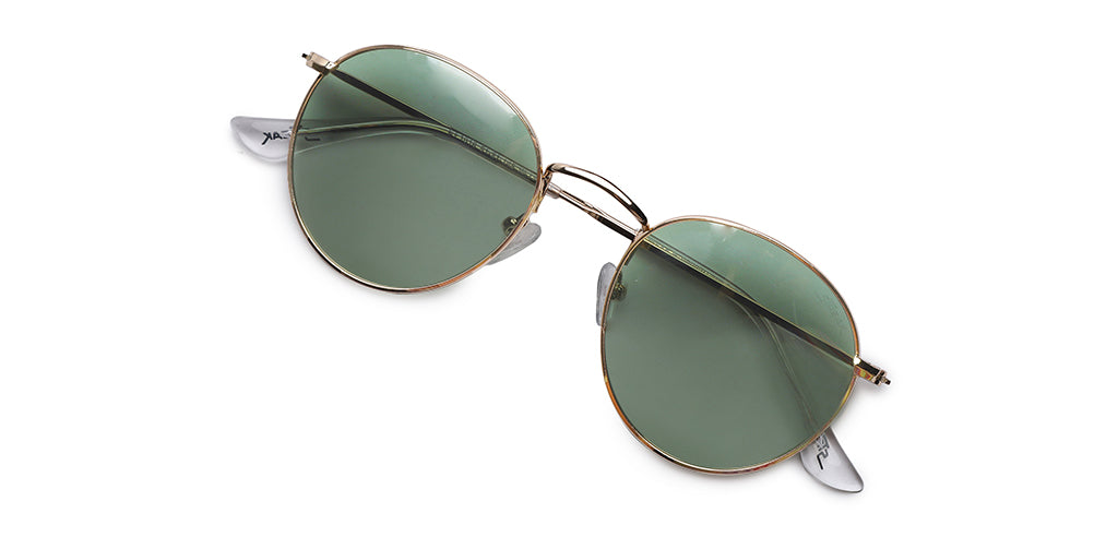 Gold_with_Green_Lens