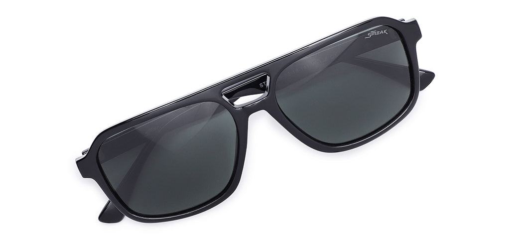 Black_with_Green_Lens