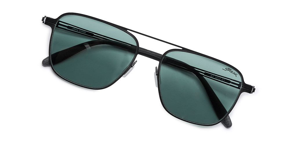 Black_Matte_with_Green_Lens