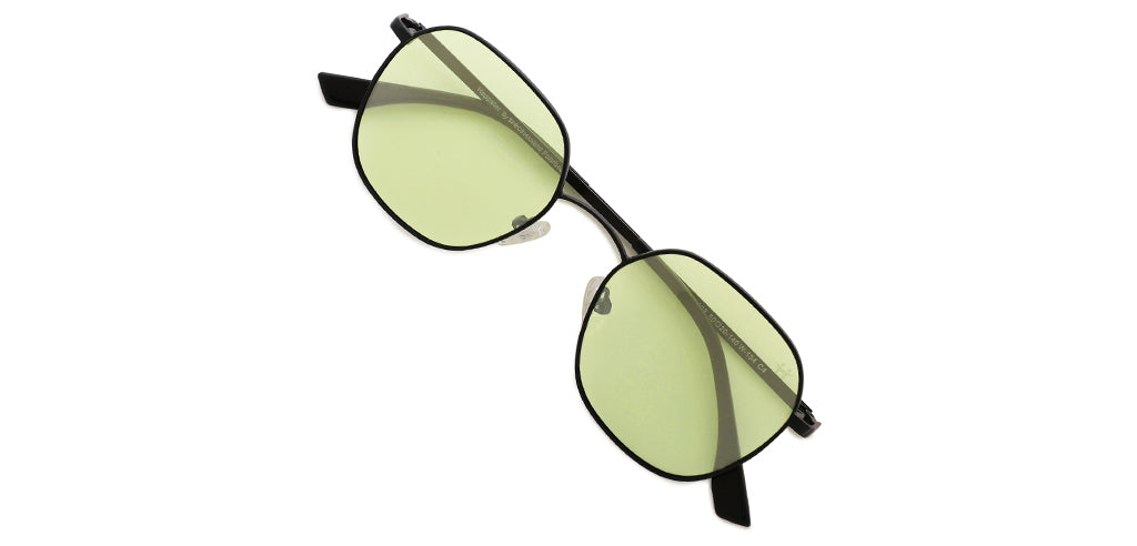 Black_Matte_with_Green_Lens