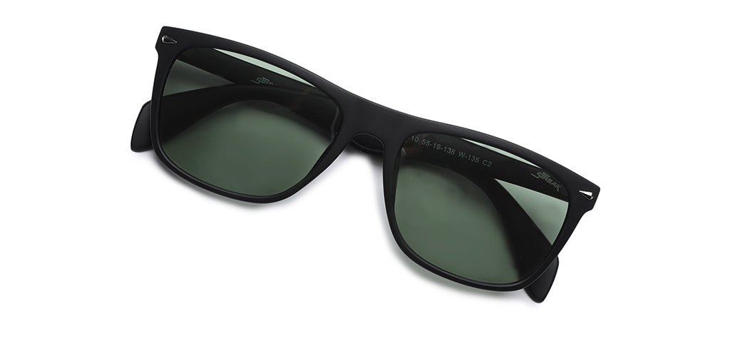 Black_Matte_with_Green_Lens