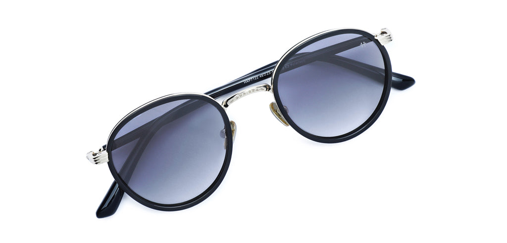 Black_with_Grey_Lens