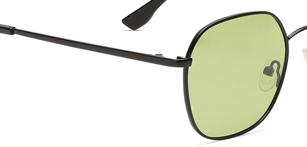 Black_Matte_with_Green_Lens