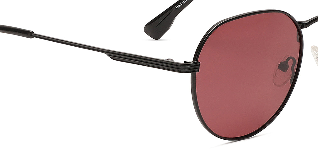 Black_Matte_with_Red_Lens