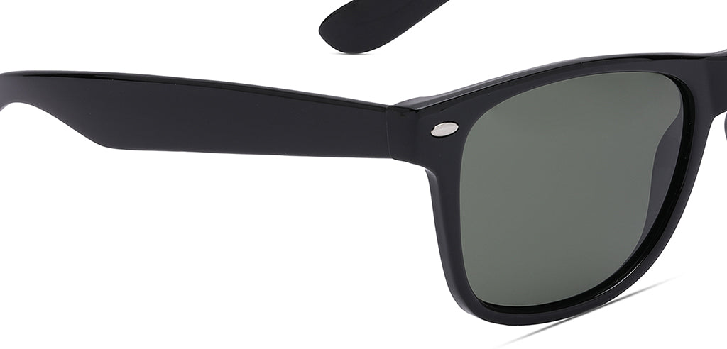 Black_with_Green_Lens