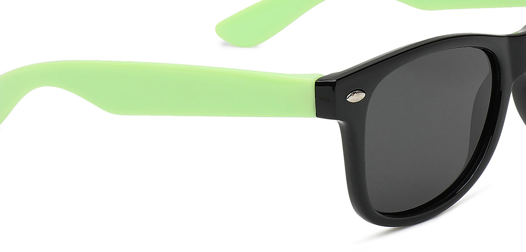 Glossy_Black_with_Black_Mirror