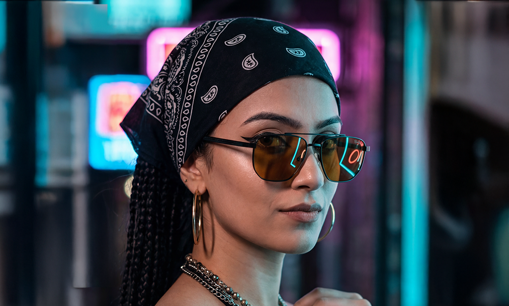 Black_Matte_with_Yellow_Lens