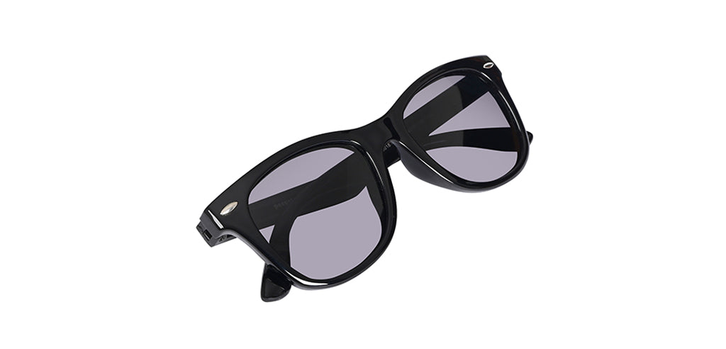 Black_with_Black