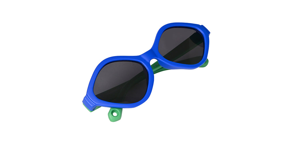 Blue_Matte_with_Green