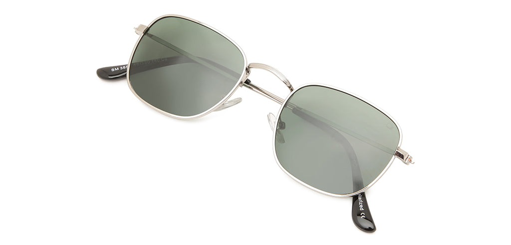 Gunmetal_with_Green_Lens