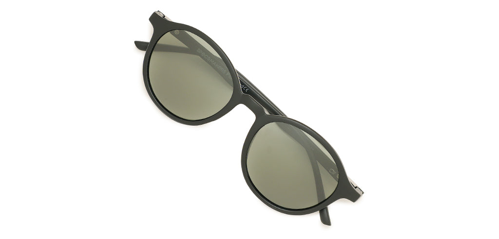 Black_Matte_with_Green_Lens