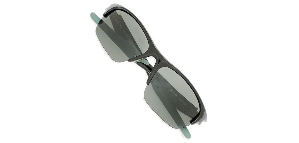 Black_with_Green_Lens