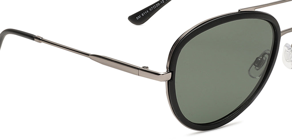 Black_Matte_with_Green_Lens