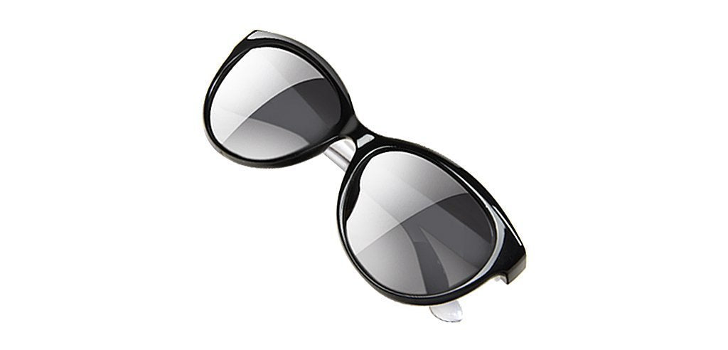 Black_with_White_Lens