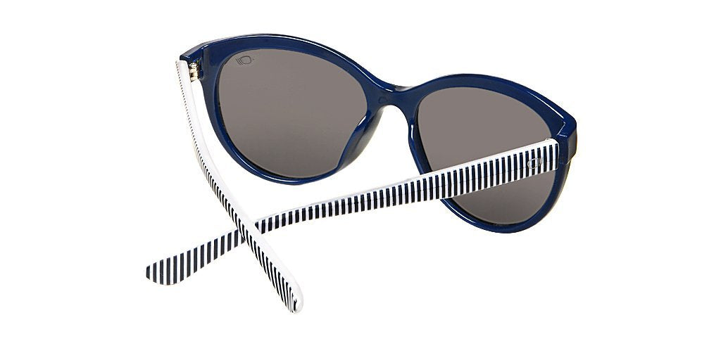 Blue_with_White_Lens