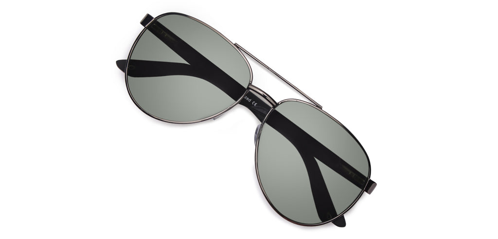 Gunmetal_with_Green_Lens