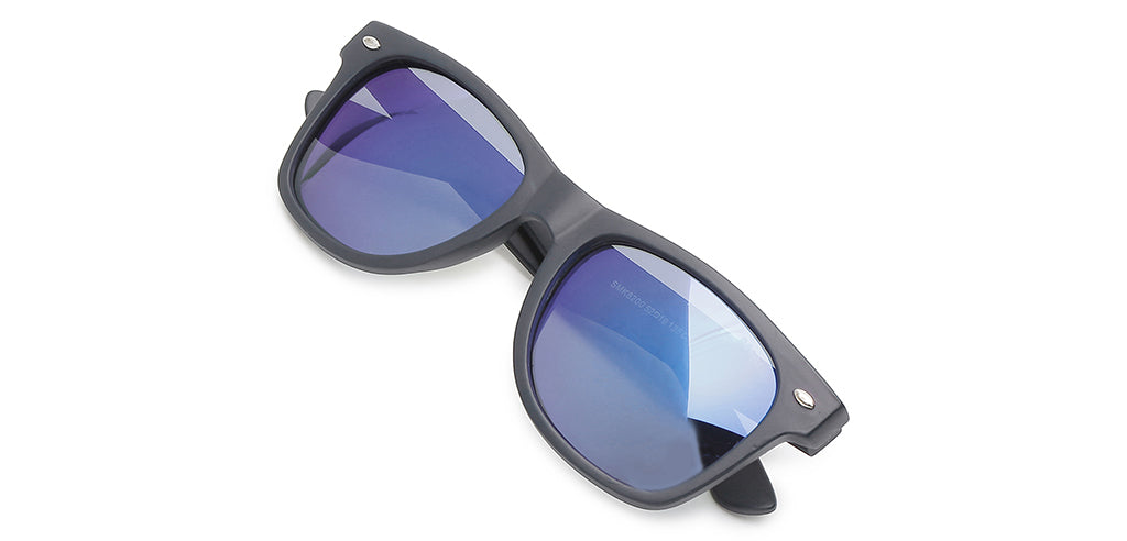 Blue_Matte_with_Purple_Lens