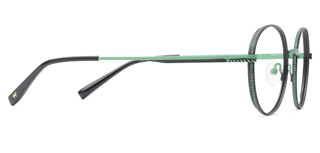 Matte_Black_with_Green