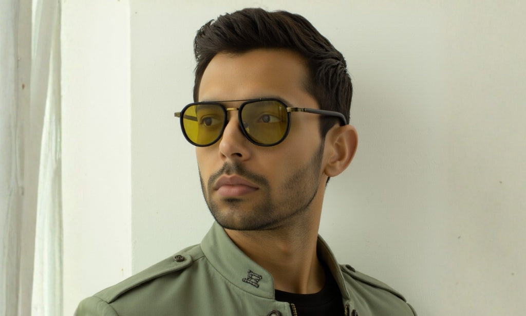 Black_with_Yellow_Lens