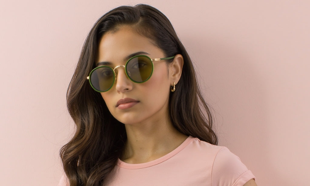 Green_with_Yellow_Lens