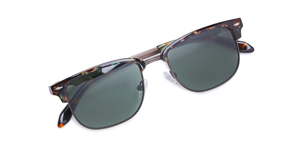 Brown_Demi_with_Green_Lens