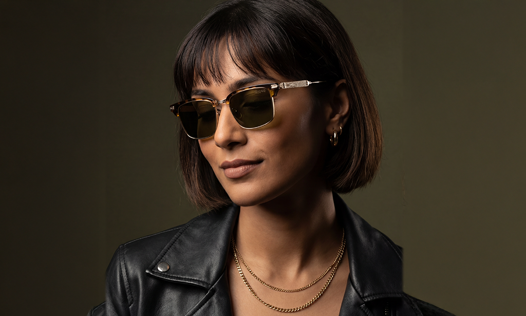 Brown_Demi_with_Green_Lens