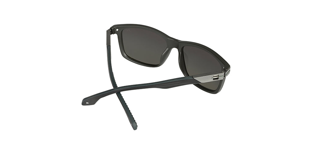 Black_Matte_with_Olive_Green