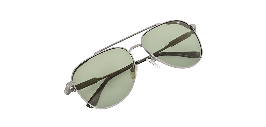 Gunmetal_Matte_with_Green