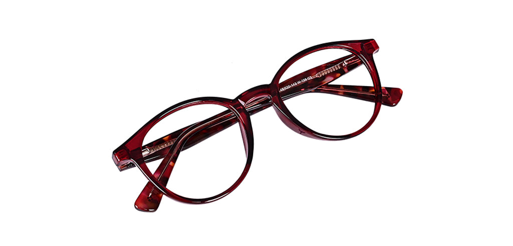 Red_with_Demi
