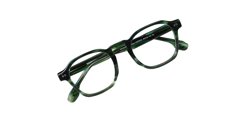 Green_Demi_with_Demi