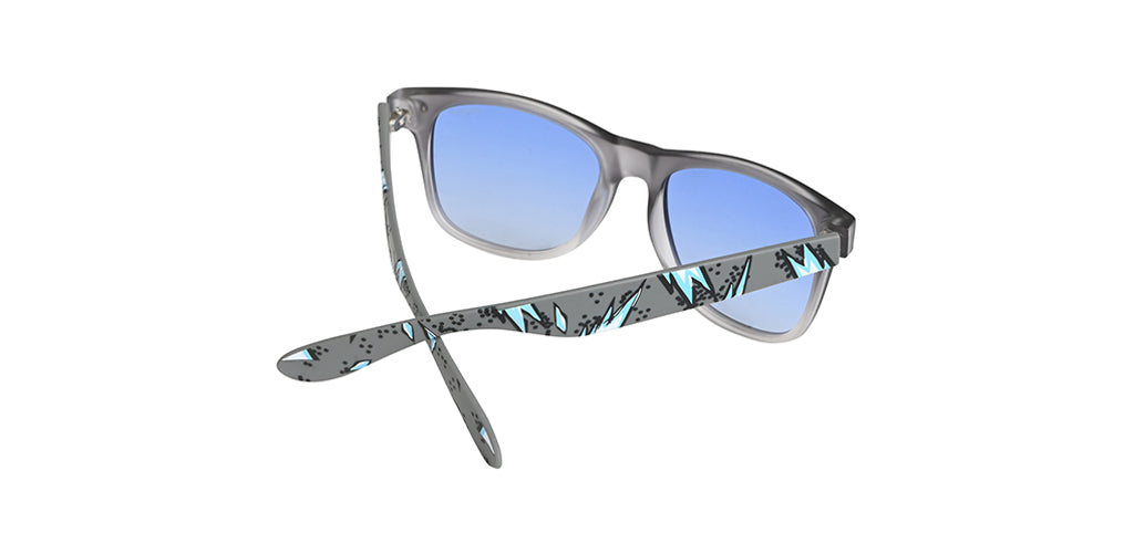 Grey_Gradal_with_Blue