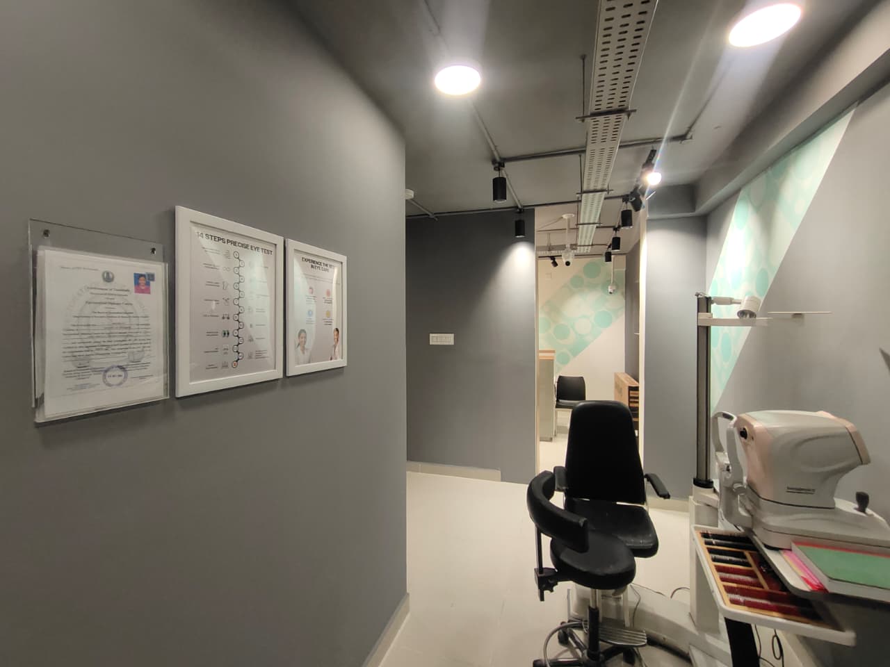 Store Image 3