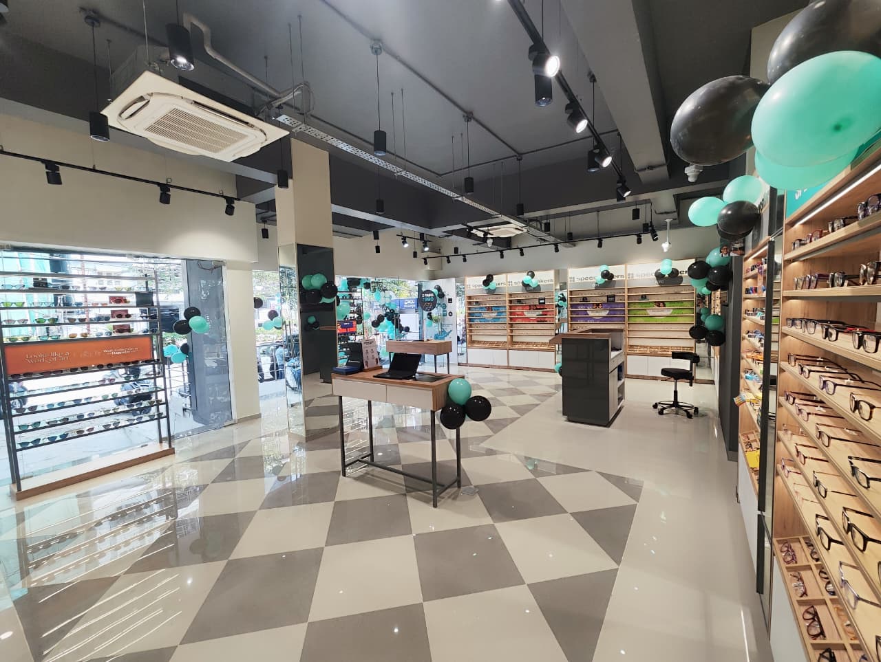 Store Image 3