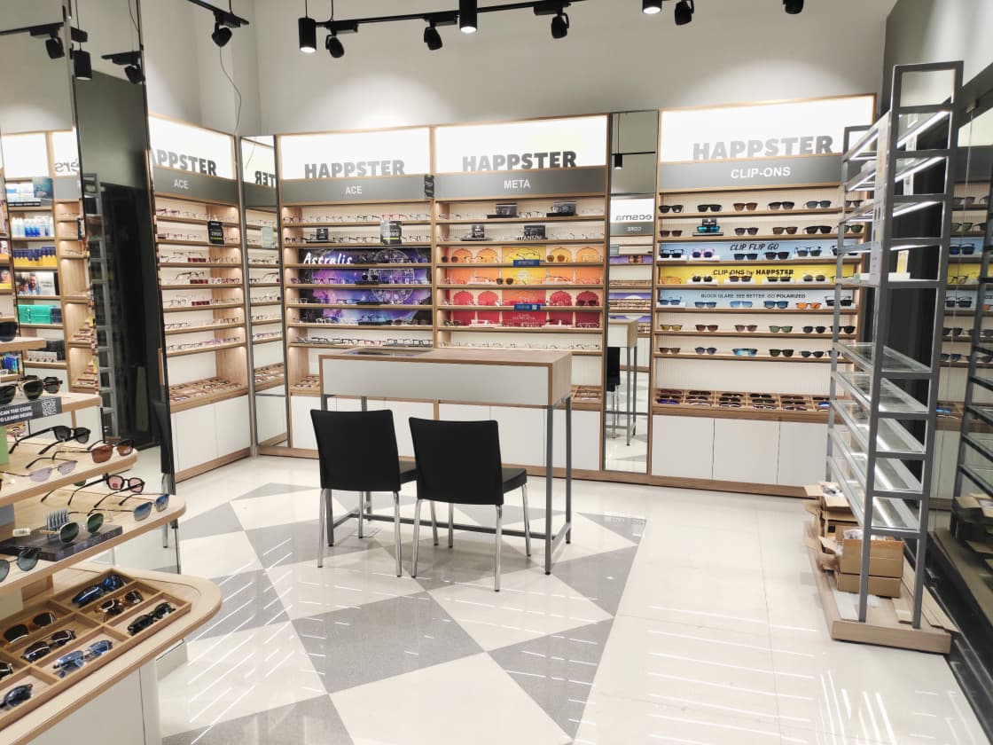 Store Image 4